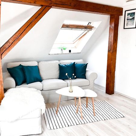 Stilvolle Dachgeschosswohnung In Duesternbrook Kiel Ngoại thất bức ảnh