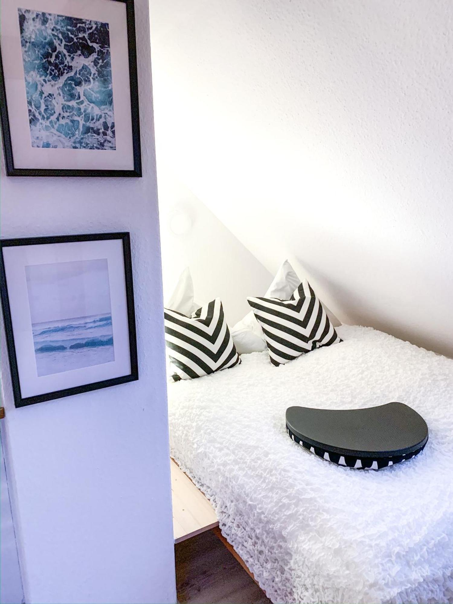 Stilvolle Dachgeschosswohnung In Duesternbrook Kiel Ngoại thất bức ảnh
